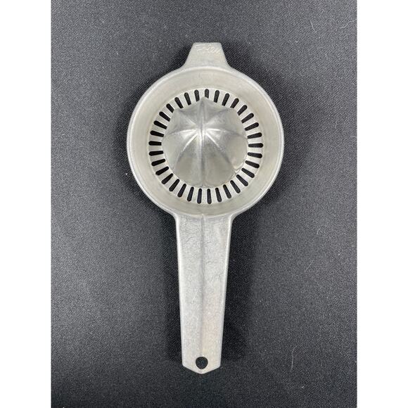 Vintage Foley Aluminum Citrus Juicer, Retro Kitchen Utensil, - Picture 1 of 6